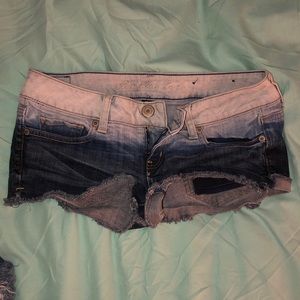 Size 4 American Eagle shorts